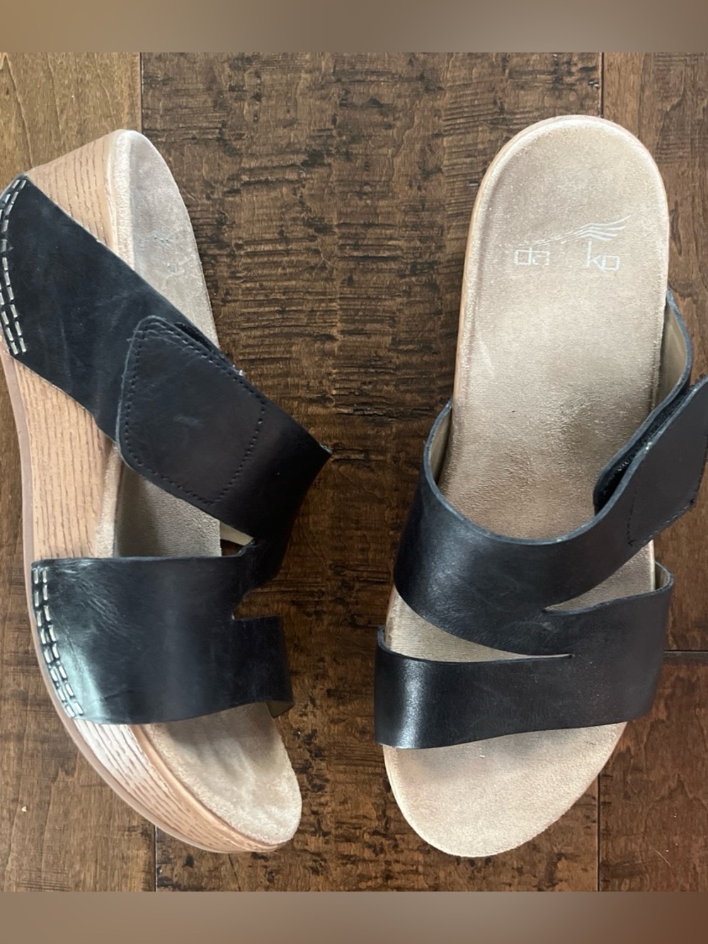 Dansko Lacee black leather slide platform clog sandals Sz. 38